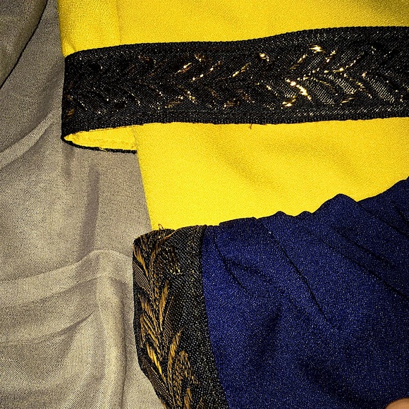 Church Style Robe - Picture 5 of 5